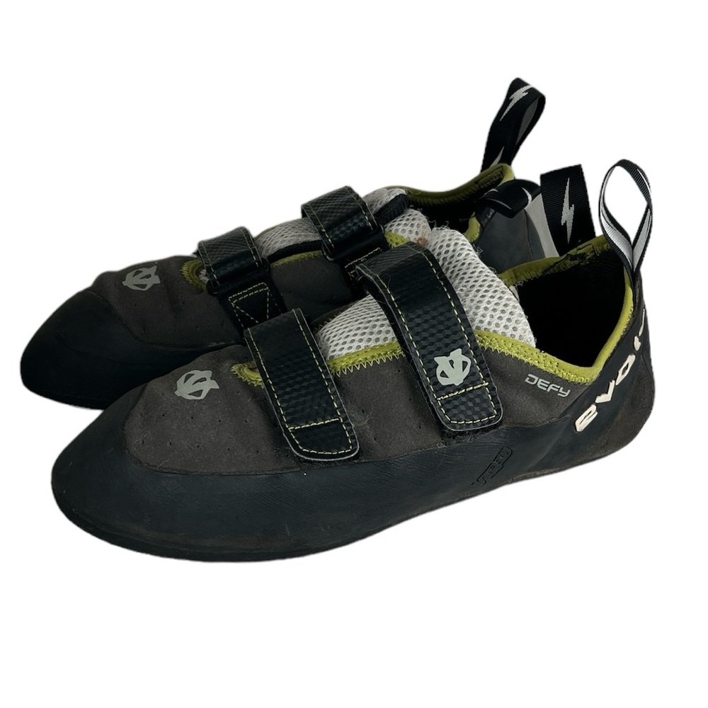 Evolv Defy hook and loop black climbing shoes size 12